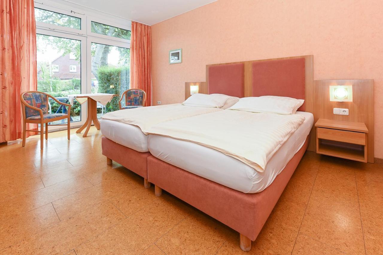 Hotel-Pension Altes Siel Bensersiel Exterior photo