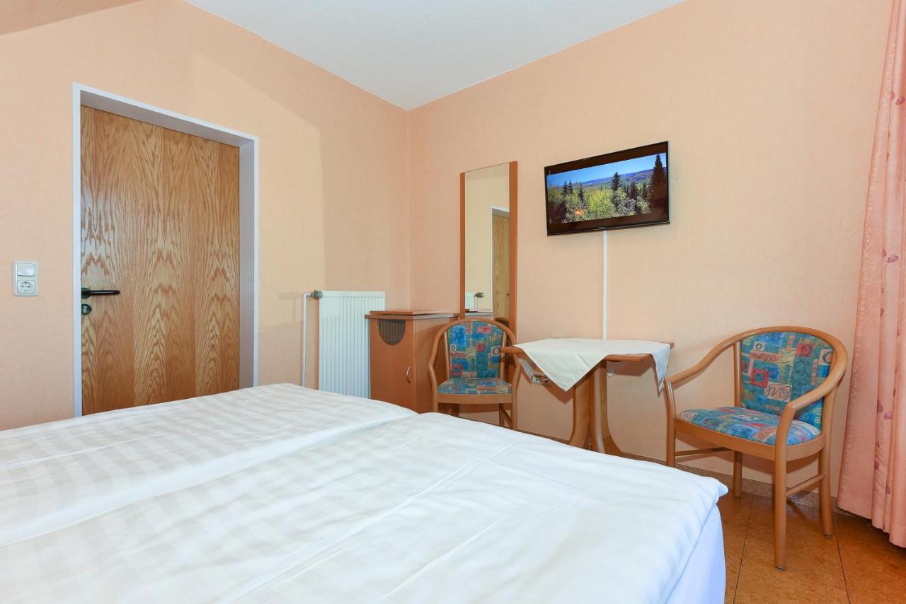 Hotel-Pension Altes Siel Bensersiel Exterior photo
