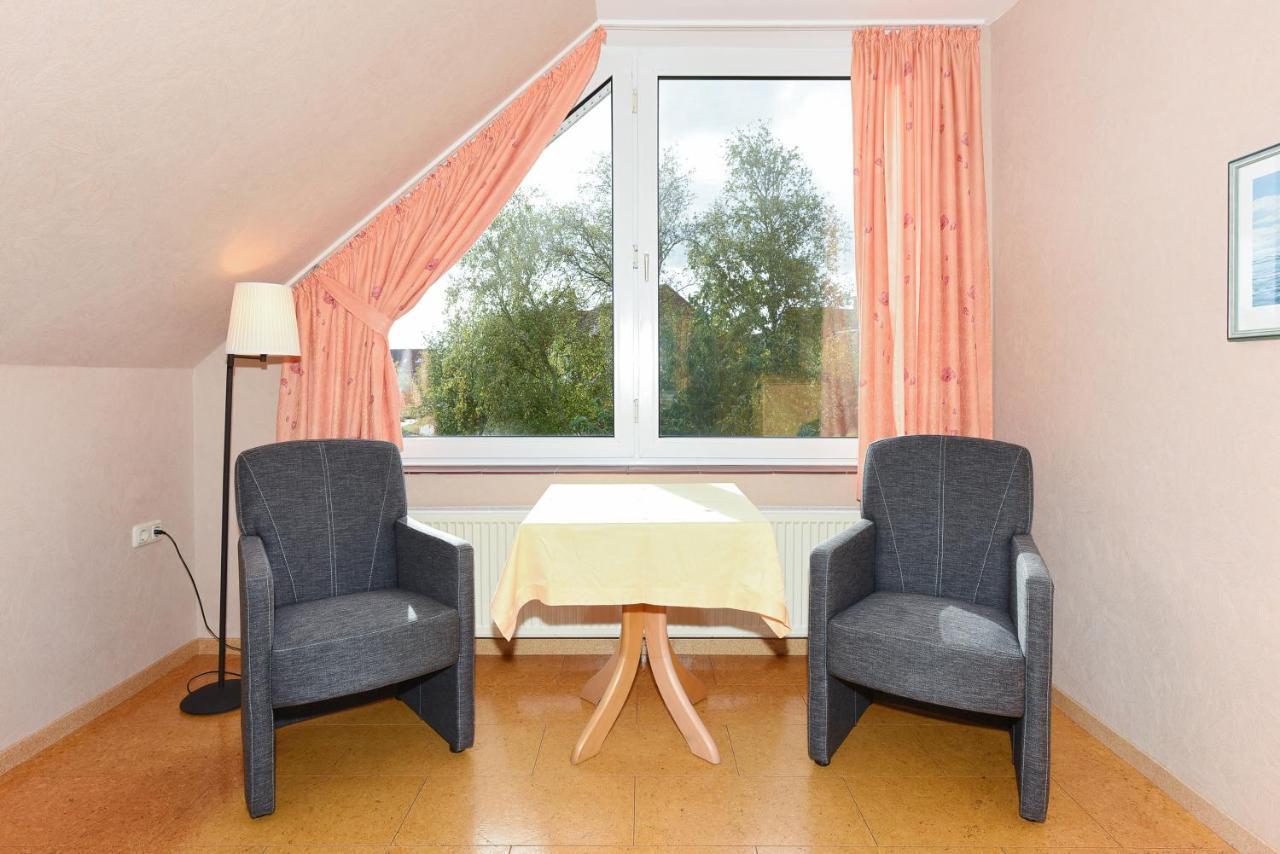 Hotel-Pension Altes Siel Bensersiel Exterior photo